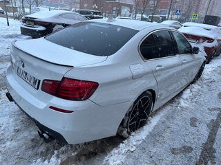 2013 BMW 5 серии 520i VI (F10/F11/F07), белый, 1950000 рублей, вид 4