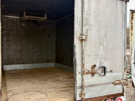 2006 Hyundai Porter, красный, 380000 рублей, вид 4