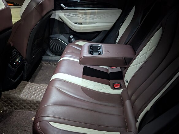 2021 Geely Monjaro (Xingyue L) I, серый - вид 9