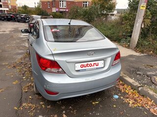 2011 Hyundai Solaris I, серебристый, 795000 рублей, вид 3