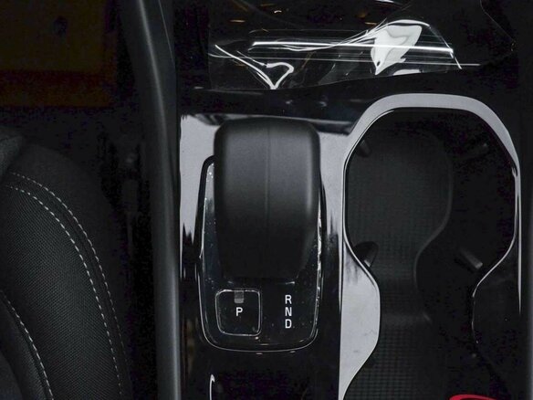 2026 Volvo XC40 I Рестайлинг, чёрный, 4670000 рублей - вид 12
