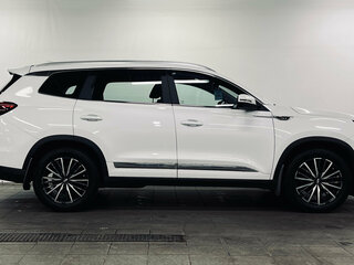 2021 Chery Tiggo 8 Pro I, белый, 1650000 рублей, вид 3