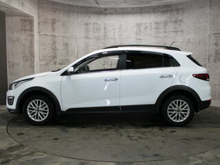 2020 Kia Rio X-Line IV, белый, 1694000 рублей, вид 5