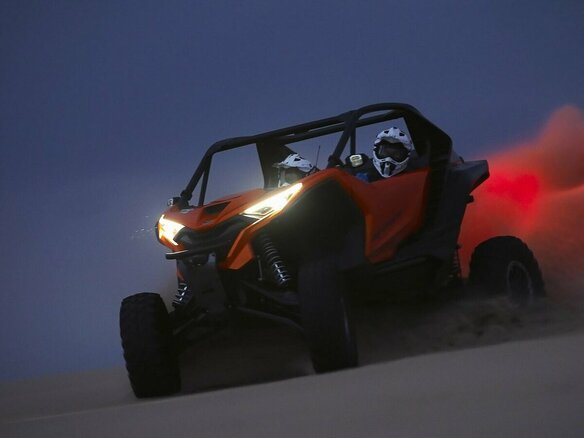 2026 CFMoto ZFORCE Z10-4 EPS, оранжевый, 3579900 рублей - вид 11