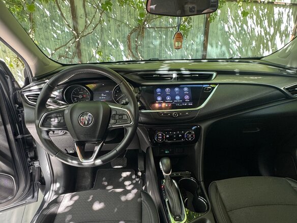 2021 Buick Encore GX I, серый, 1490000 рублей - вид 12