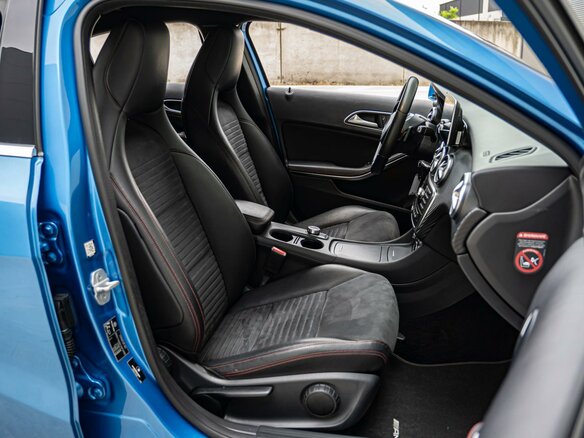 2015 Mercedes-Benz A-Класс 180 III (W176), голубой, 1445000 рублей - вид 7