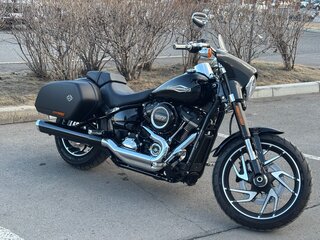 2018 Harley-Davidson Sport Glide, чёрный, 1777000 рублей, вид 2