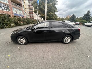 2020 Kia K3 II, чёрный, 1580000 рублей, вид 4