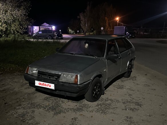 2003 Lada (ВАЗ) 2109 21093i, серебристый