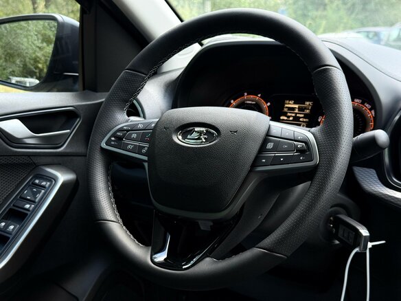 2026 Lada (ВАЗ) Iskra, серый, 1717000 рублей - вид 16