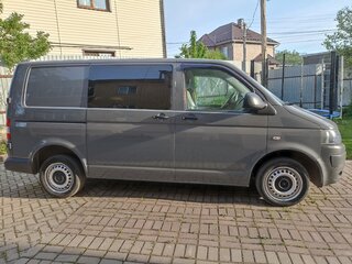 2012 Volkswagen Transporter, серый, 1085000 рублей, вид 4