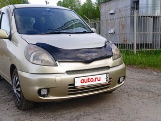 2002 Toyota FunCargo, серый, 375000 рублей, вид 1