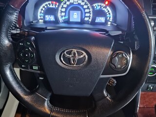 2012 Toyota Camry VII (XV50), серебристый, 1550000 рублей, вид 4
