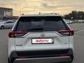 2021 Toyota RAV4 V (XA50), белый - вид 3