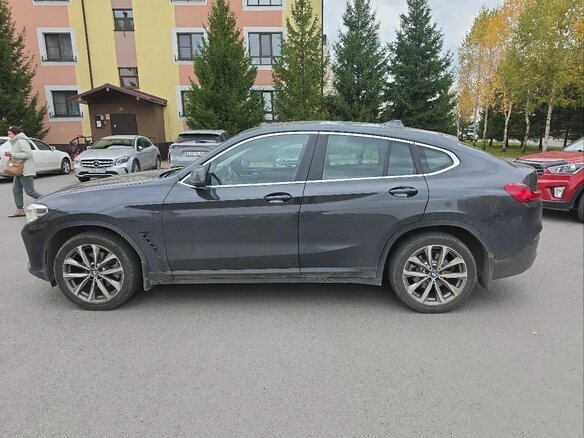2019 BMW X4 30i II (G02), чёрный, 4500000 рублей - вид 4