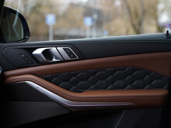 2020 BMW X5 M Competition III (F95), синий, 10555000 рублей - вид 21
