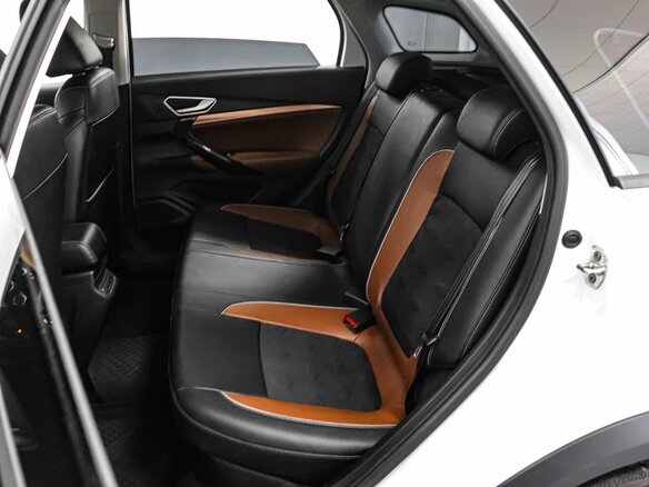 2024 Lada (ВАЗ) Vesta SW Cross I Рестайлинг (NG), белый, 1439000 рублей - вид 8