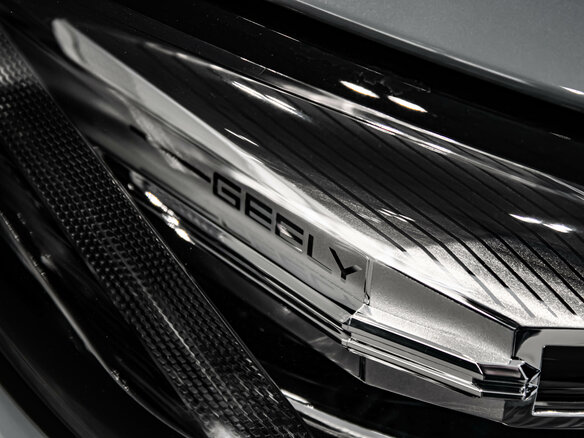 2026 Geely Preface I, серый, 3434990 рублей - вид 21