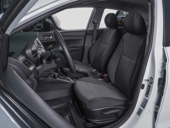 2021 Hyundai Solaris II Рестайлинг, белый, 1685000 рублей - вид 9