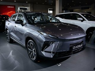 2026 Omoda C5 II, красный, 2845000 рублей, вид 2