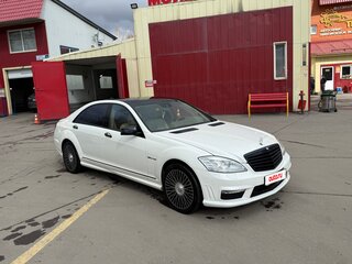 2010 Mercedes-Benz S-Класс 500 Long V (W221) Рестайлинг, белый, 1350000 рублей, вид 3