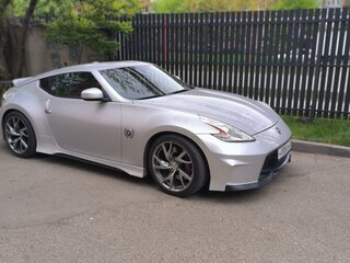 2012 Nissan 370Z I Рестайлинг, серебристый, 4100000 рублей, вид 4