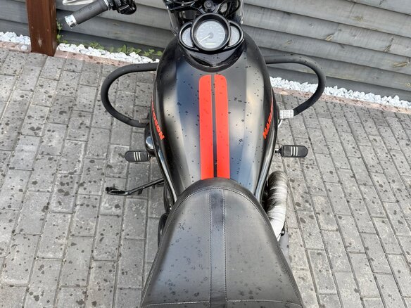 2011 Harley-Davidson V-Rod, чёрный, 1650000 рублей - вид 2