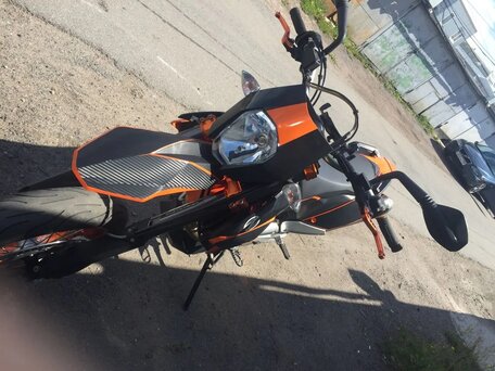 2013 KTM 690 SMC R, оранжевый, 700000 рублей, вид 2