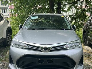2021 Toyota Corolla Fielder XI (E160, E170) Рестайлинг 2, серый, 1850000 рублей, вид 3