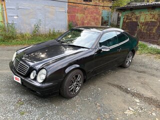 2001 Mercedes-Benz CLK-Класс 320 I (W208) Рестайлинг, чёрный, 620000 рублей, вид 2