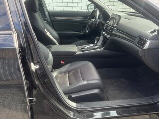 2020 Honda Accord X Рестайлинг, чёрный, 1950000 рублей, вид 4