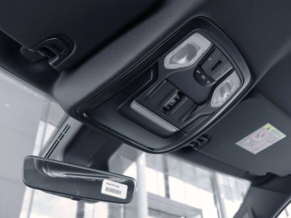 2026 Ram 1500 Crew Cab V Рестайлинг, оранжевый, 9010000 рублей - вид 33