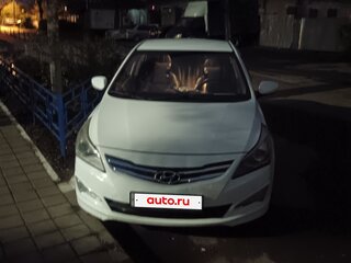 2016 Hyundai Solaris I Рестайлинг, белый, 780000 рублей, вид 3