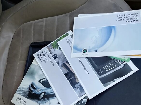 2011 Skoda Yeti I, коричневый, 550000 рублей - вид 13