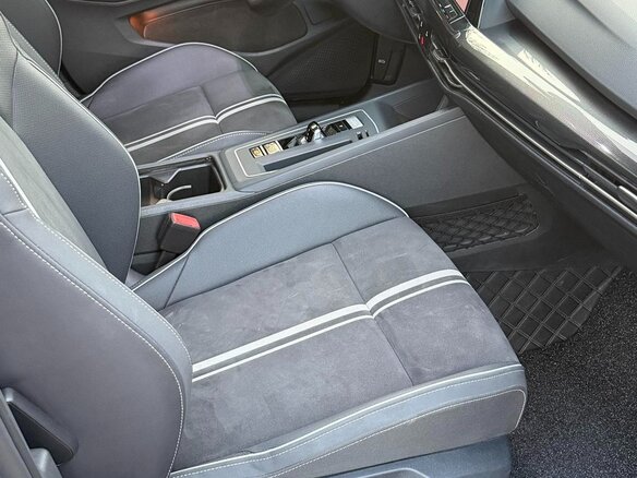 2022 Volkswagen Golf VIII, серый, 2092000 рублей - вид 19
