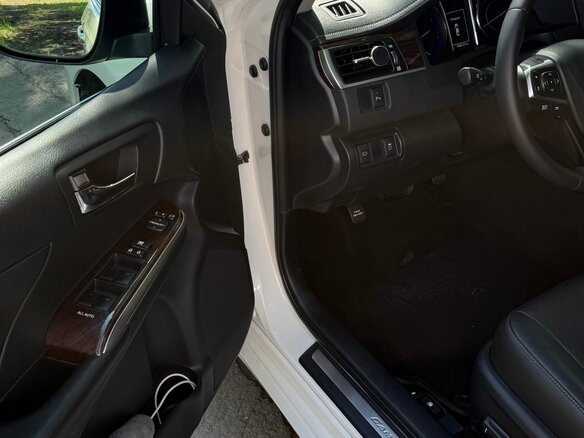 2016 Toyota Camry VII (XV50) Рестайлинг, белый, 2250000 рублей - вид 10