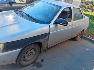 2003 Lada (ВАЗ) 2110, серебристый, 125000 рублей, вид 2