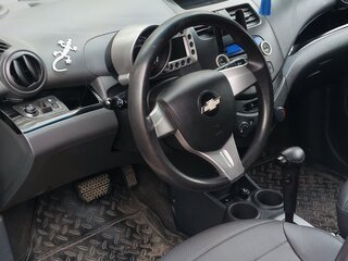 2013 Chevrolet Spark III, белый, 600000 рублей, вид 4