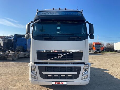2013 Volvo FH, белый, 3600000 рублей, вид 1