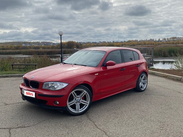2006 BMW 1 серии 116i I (E81/E82/E87/E88), красный, 600000 рублей - вид 9