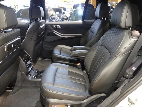 2024 BMW X7 40d I (G07) Рестайлинг, серый - вид 18