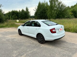 2019 Skoda Rapid I Рестайлинг, белый, 990000 рублей, вид 4