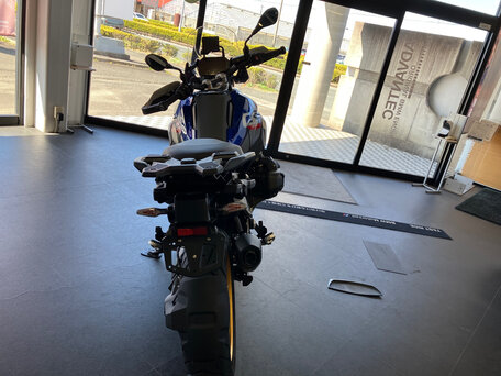 2025 BMW R 1300 GS, белый, 2100000 рублей, вид 4