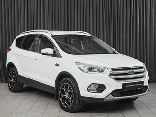 2017 Ford Kuga II Рестайлинг, белый, 1380000 рублей, вид 3