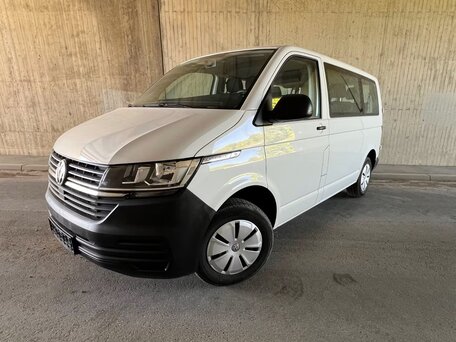 2022 Volkswagen Caravelle T6 Рестайлинг, белый, 2950000 рублей, вид 2