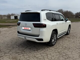 2021 Toyota Land Cruiser 300 Series, белый, 8990000 рублей, вид 5