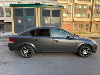 2011 Opel Astra H Рестайлинг, серый, 550000 рублей, вид 3