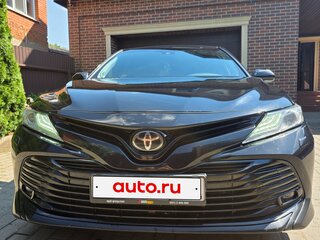 2020 Toyota Camry VIII (XV70), чёрный, 3150000 рублей, вид 2