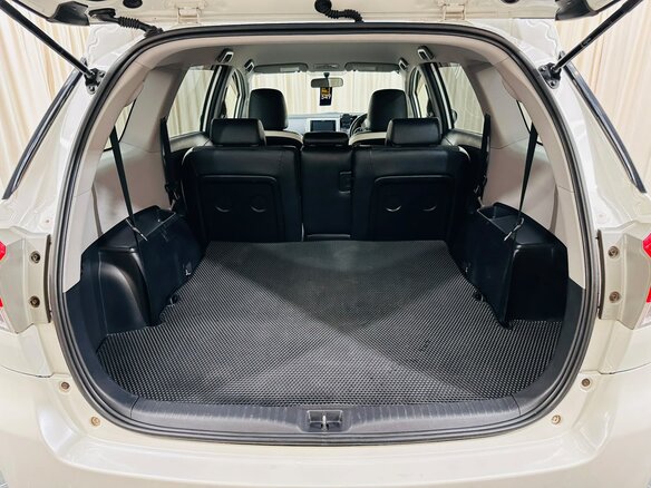 2012 Toyota Wish II, белый, 1669000 рублей - вид 21