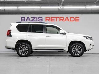 2018 Toyota Land Cruiser Prado 150 Series Рестайлинг 2, белый, 5799000 рублей, вид 4